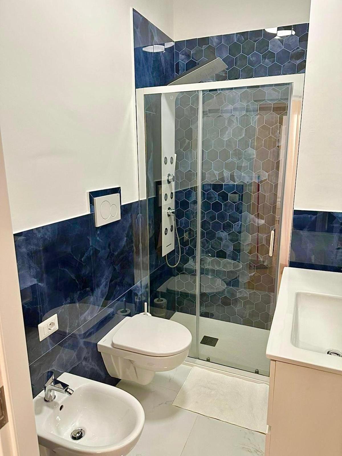 Suite Dante 262 Bari Exterior photo